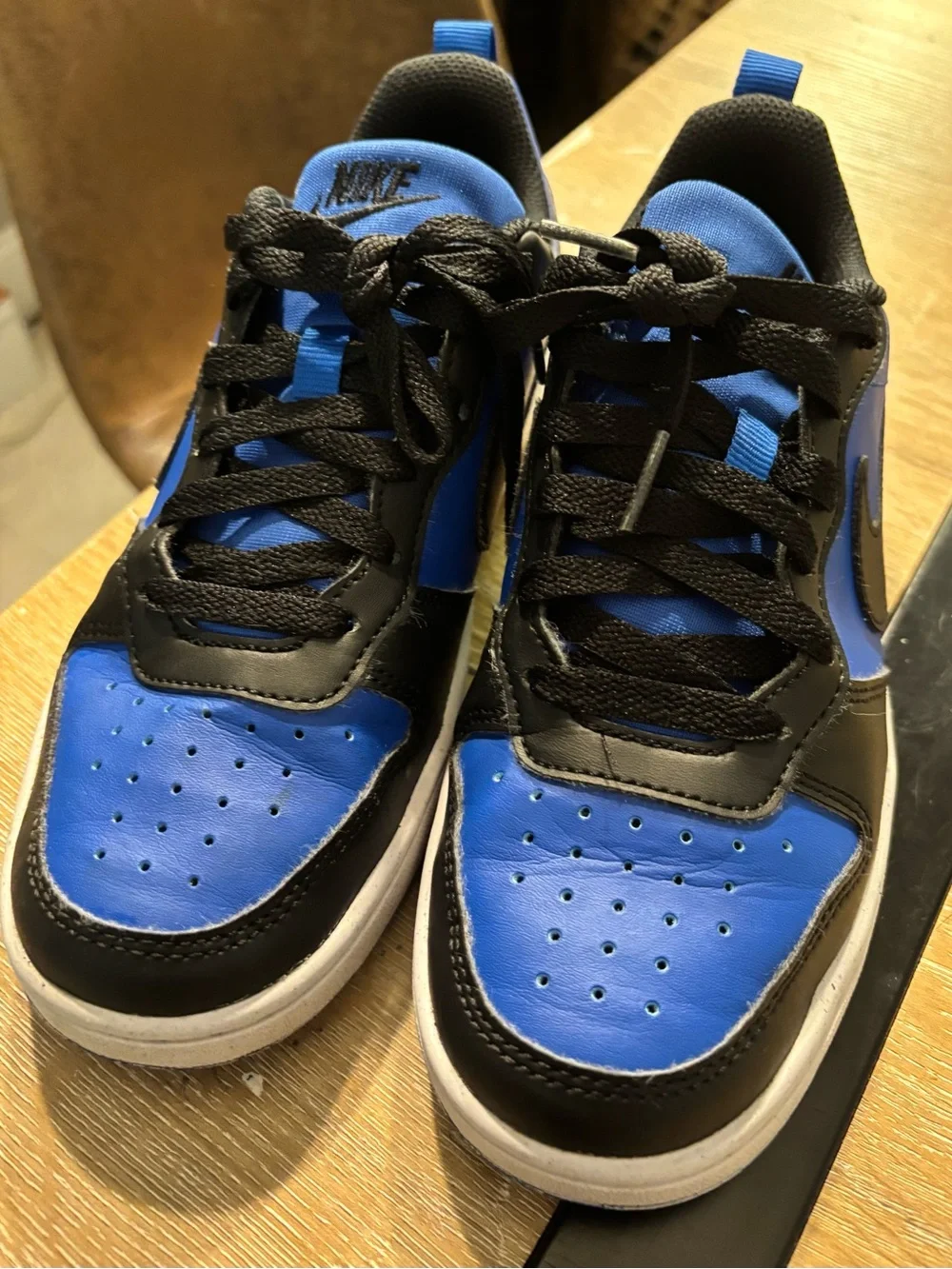 Nike Court Borough Black and Blue Low-Top Sneakers Boys Size 4.5